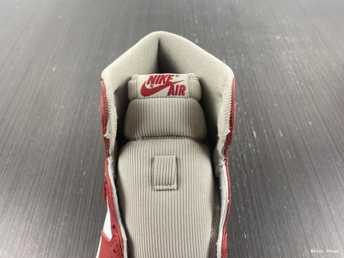 Bmlin Shoes Jordan DJ4891-061 (W) 1 OG Newstalgia High Chenille 0824